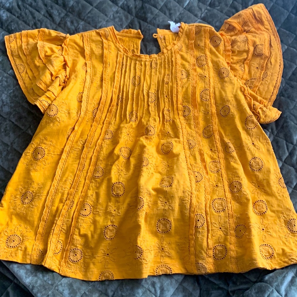 Anthropologie forever that girl eyelet blouse Small